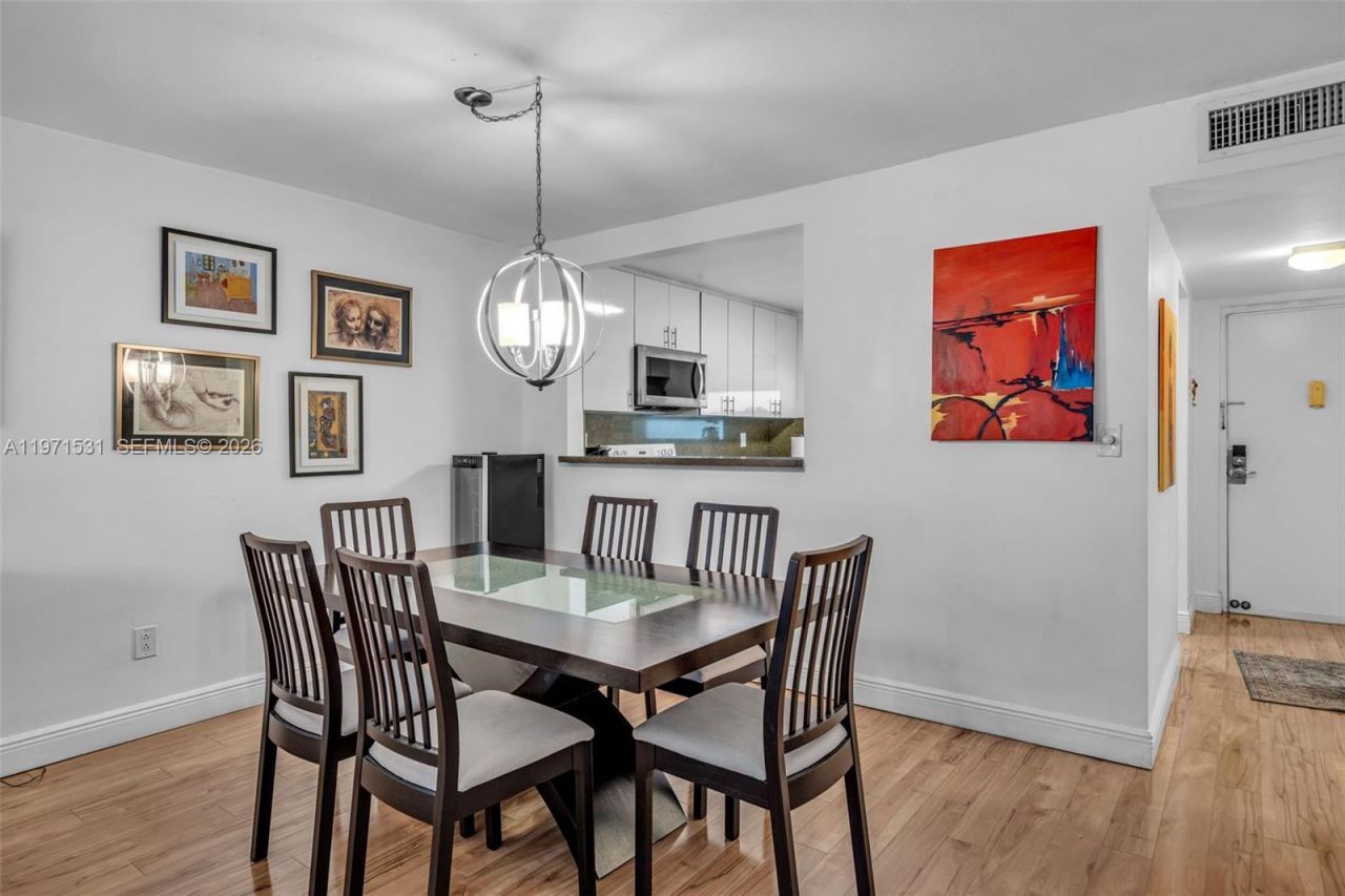 100 Ocean Lane Dr, Unit 301, Key Biscayne, FL 33149 Photo