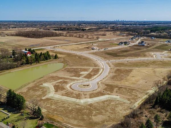 Lt48 MIGRATORY LANE, Mequon, WI 53097