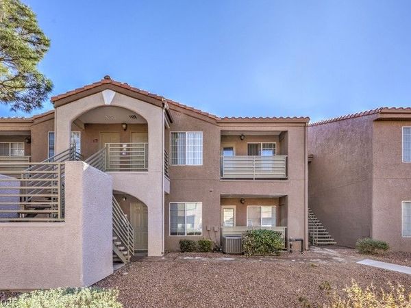 2111 Sealion Drive , Unit 207, Las Vegas, NV 89128