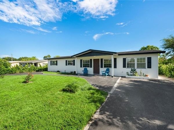 3999 Guava DR , NAPLES, FL 34104