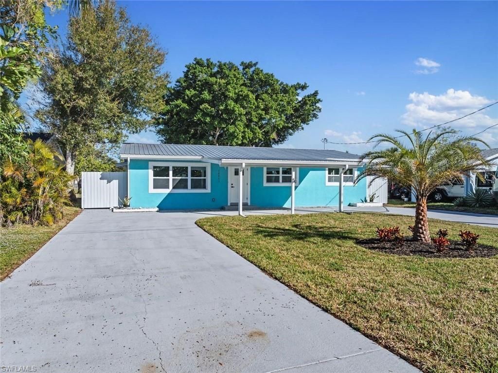 12511 Davis Blvd, Fort Myers, FL 33905 Photo