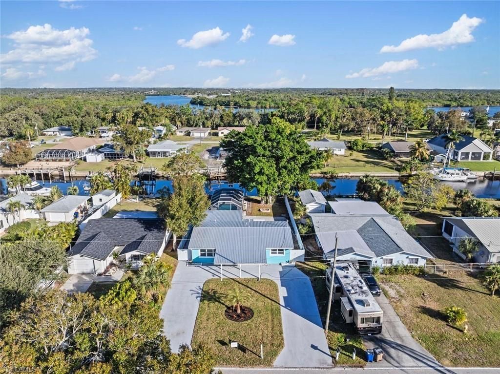 12511 Davis Blvd, Fort Myers, FL 33905 Photo
