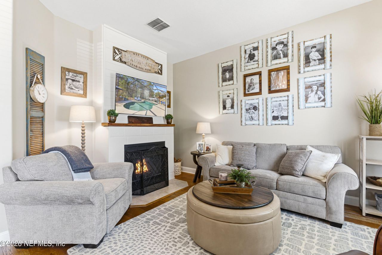 11898 Magnolia Falls Drive, Jacksonville, FL 32258 Photo