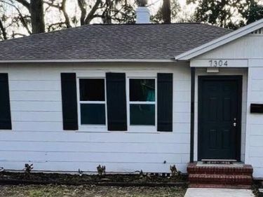 7304 N NORTH SHORE Drive, Jacksonville, FL 32208