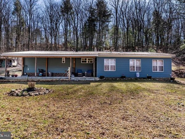 295 GREENBRIAR ROAD, ELLIOTTSBURG, PA 17024
