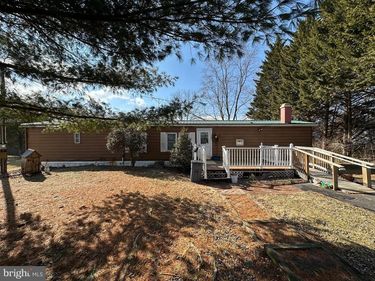 15305 BOWMAN COURT, GREENCASTLE, PA 17225