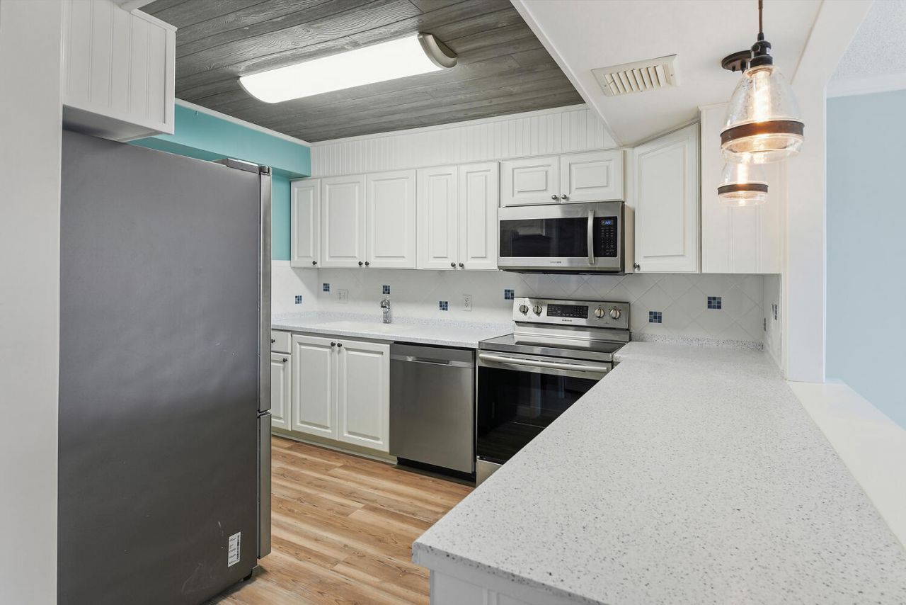 3100 SE Pruitt Road, Unit H-104, Port Saint Lucie, FL 34952 Photo