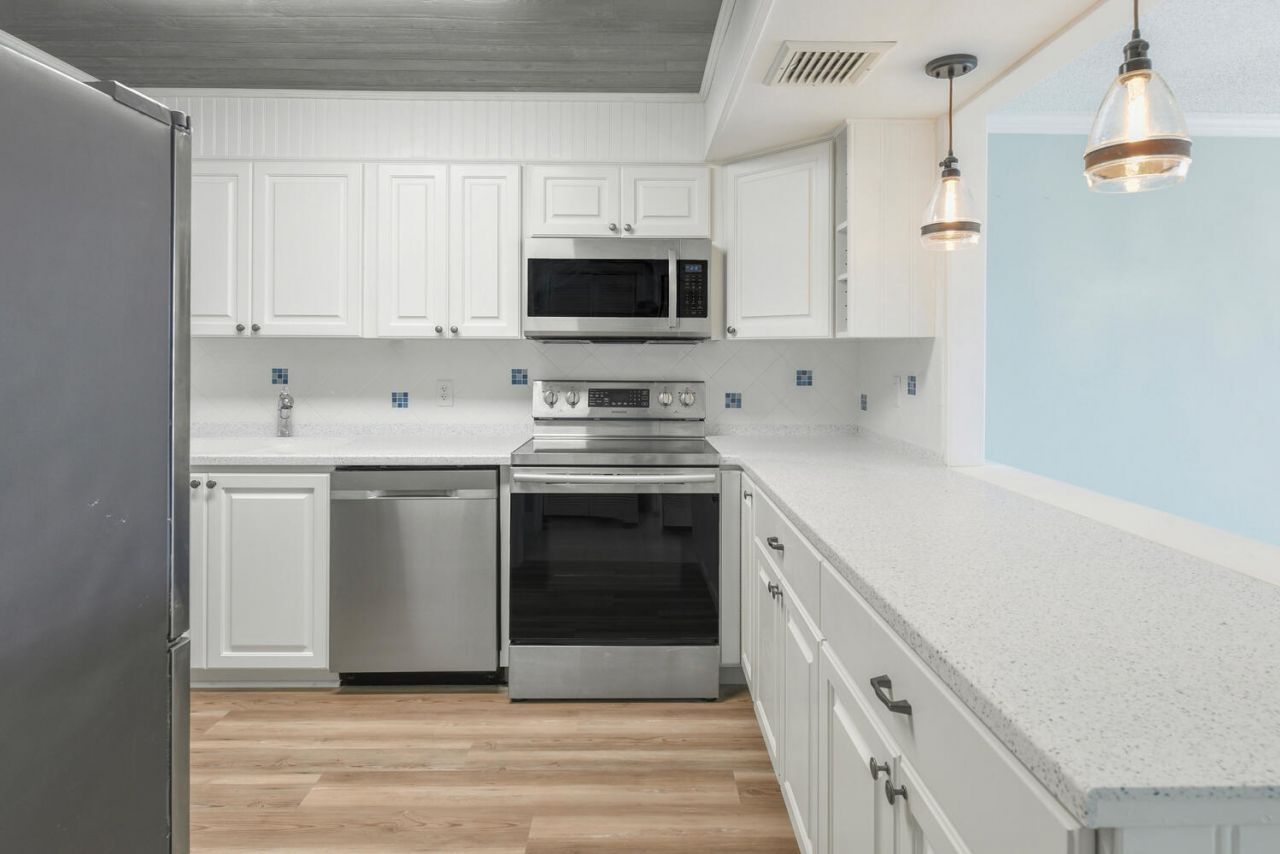 3100 SE Pruitt Road, Unit H-104, Port Saint Lucie, FL 34952 Photo