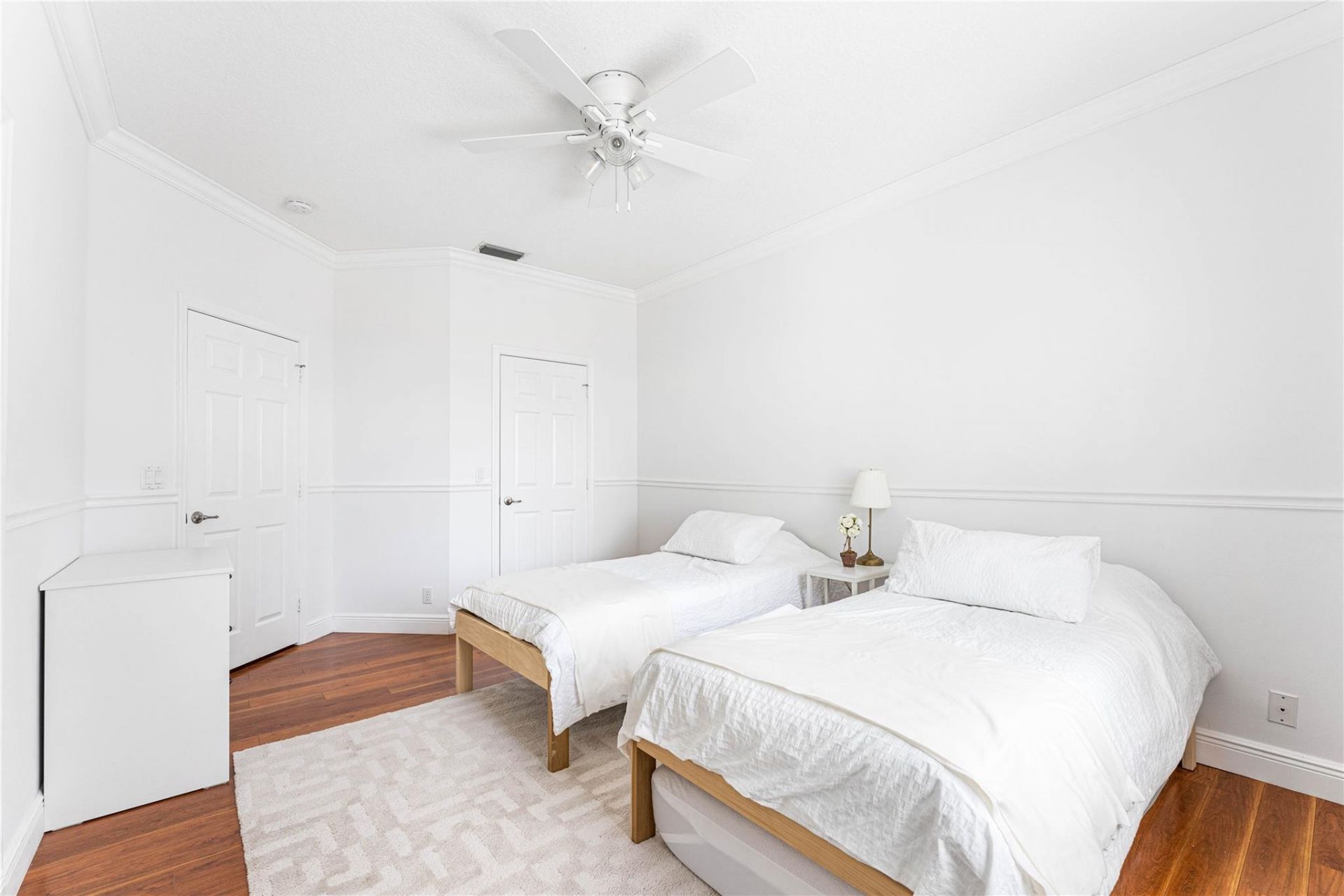 2527 Montclaire Circle, Weston, FL 33327 Photo