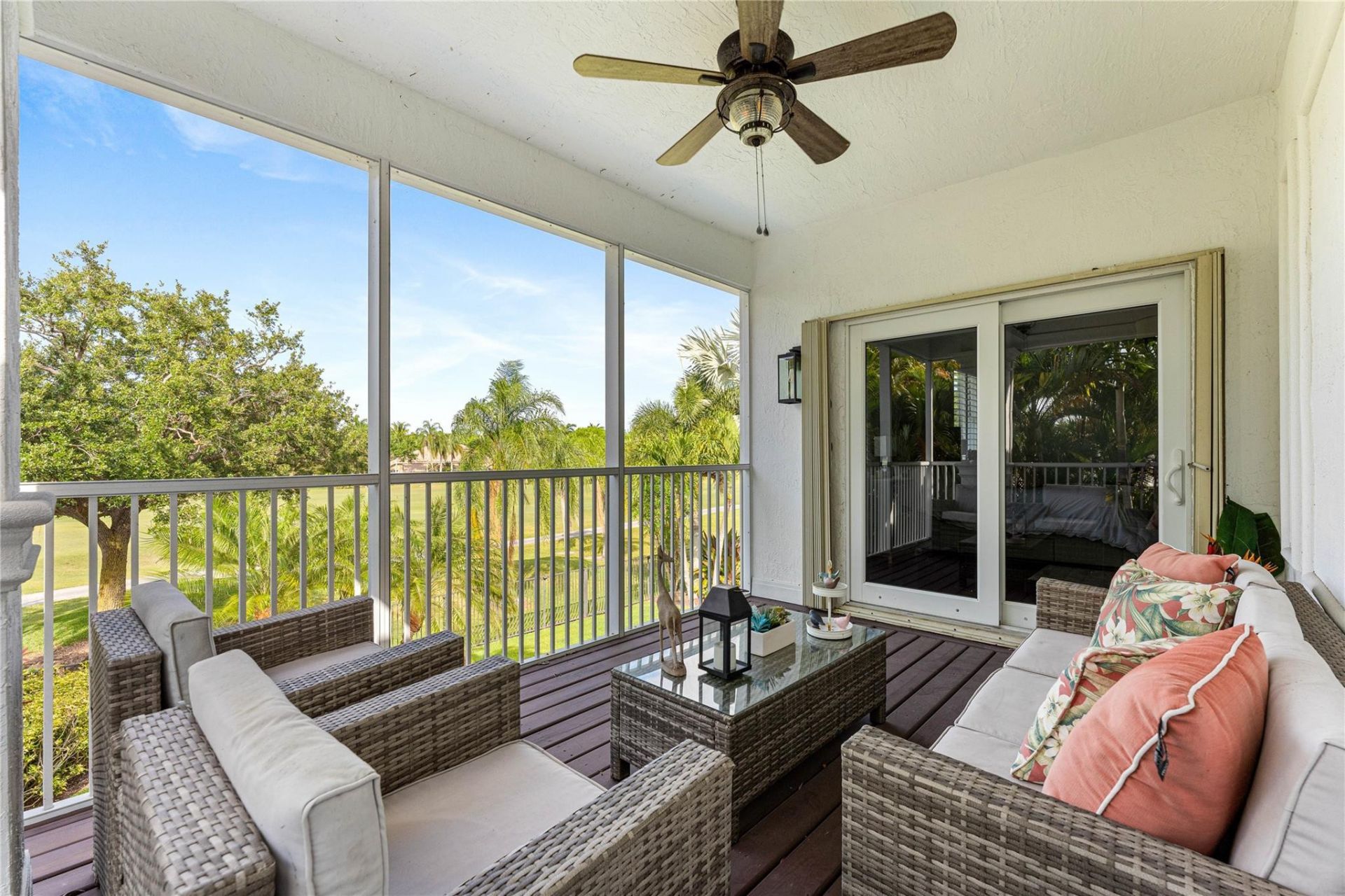 2527 Montclaire Circle, Weston, FL 33327 Photo