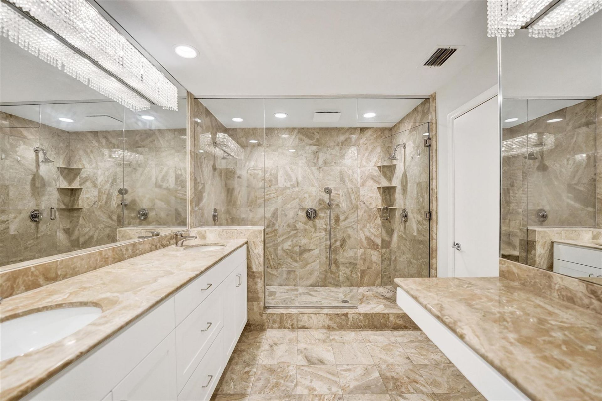 1610 NE 1st Street, Unit 9, Fort Lauderdale, FL 33301 Photo