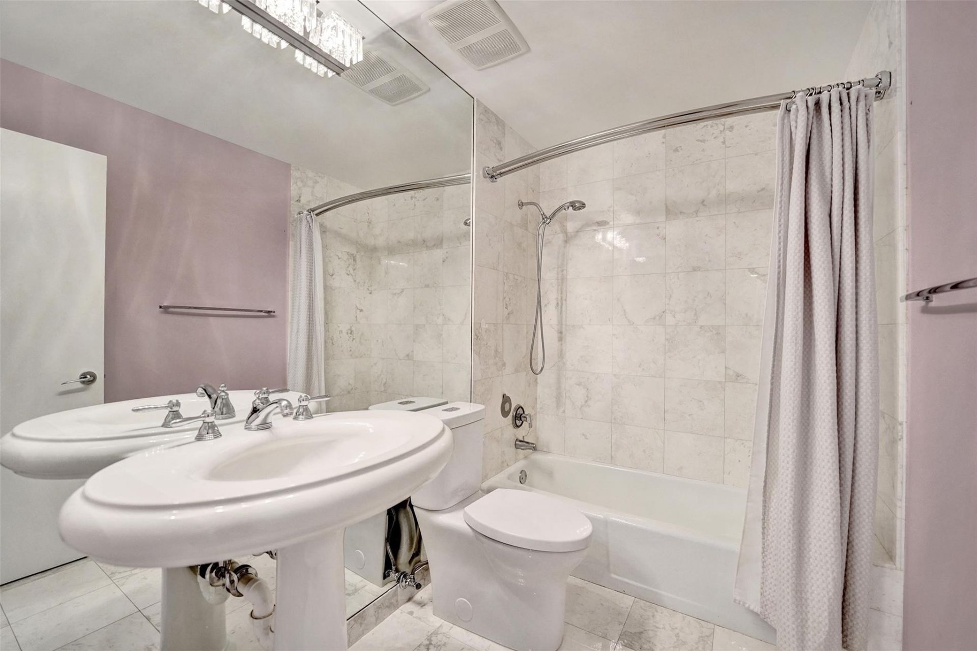 1610 NE 1st Street, Unit 9, Fort Lauderdale, FL 33301 Photo