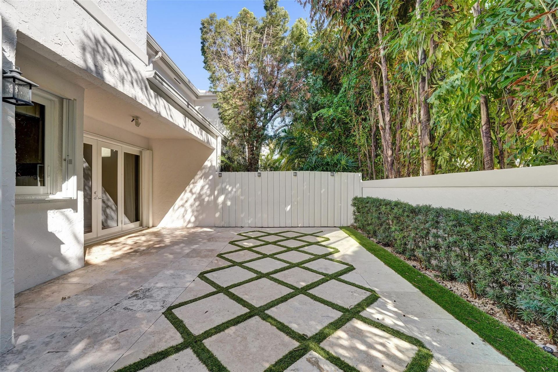 1610 NE 1st Street, Unit 9, Fort Lauderdale, FL 33301 Photo