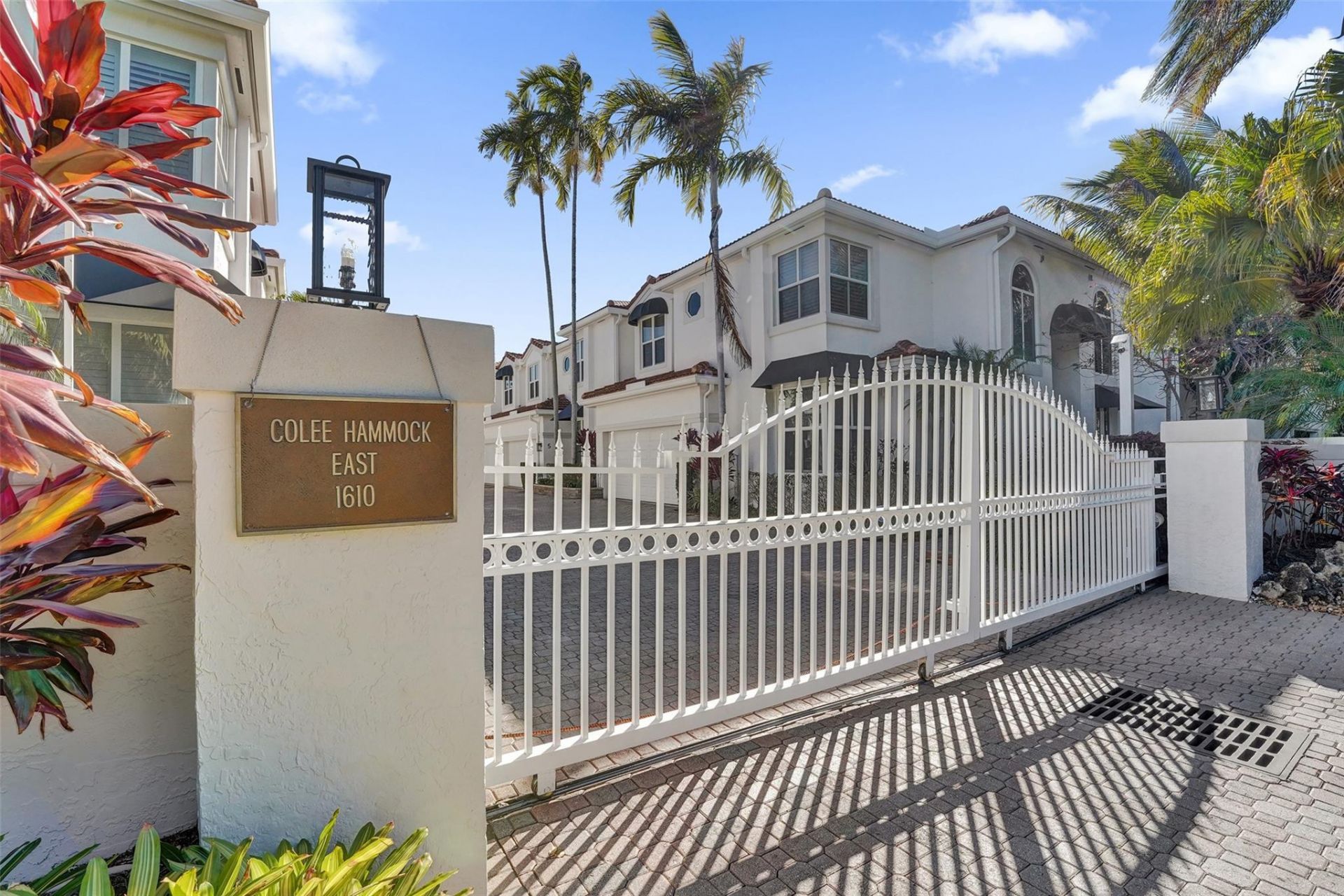 1610 NE 1st Street, Unit 9, Fort Lauderdale, FL 33301 Photo