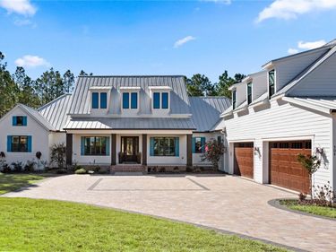 504 YELLOW SUBMARINE COURT, HOWEY IN THE HILLS, FL 34737