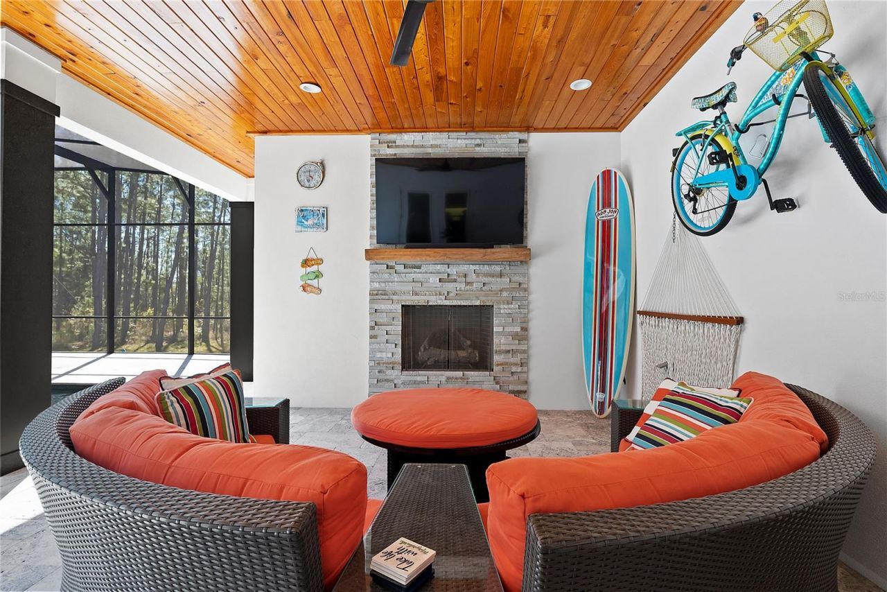 504 Yellow Submarine Court, Howey in the Hills, FL 34737 Photo