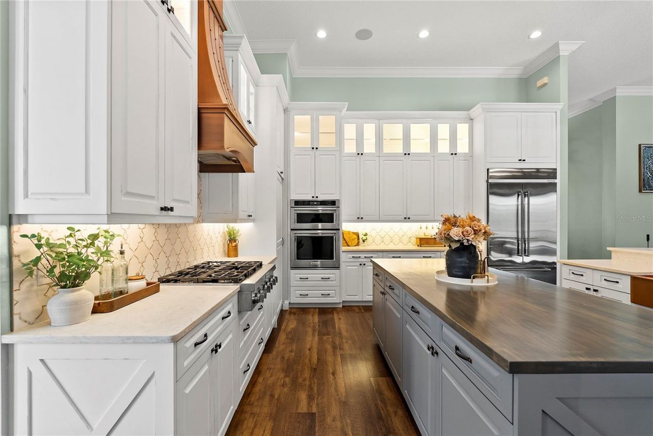 504 Yellow Submarine Court, Howey in the Hills, FL 34737 Photo