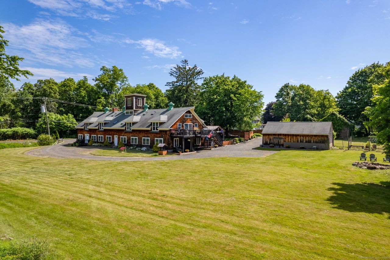 26 Old Wallingford, Durham, CT 06422 Main Photo