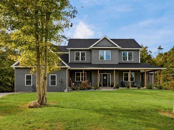 3621 London Hollow Road NE, Newark, OH 43055