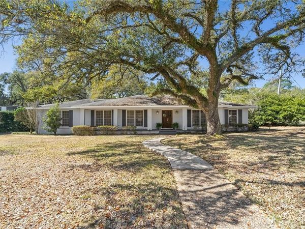 4583 Hawthorne Place, Mobile, AL 36608