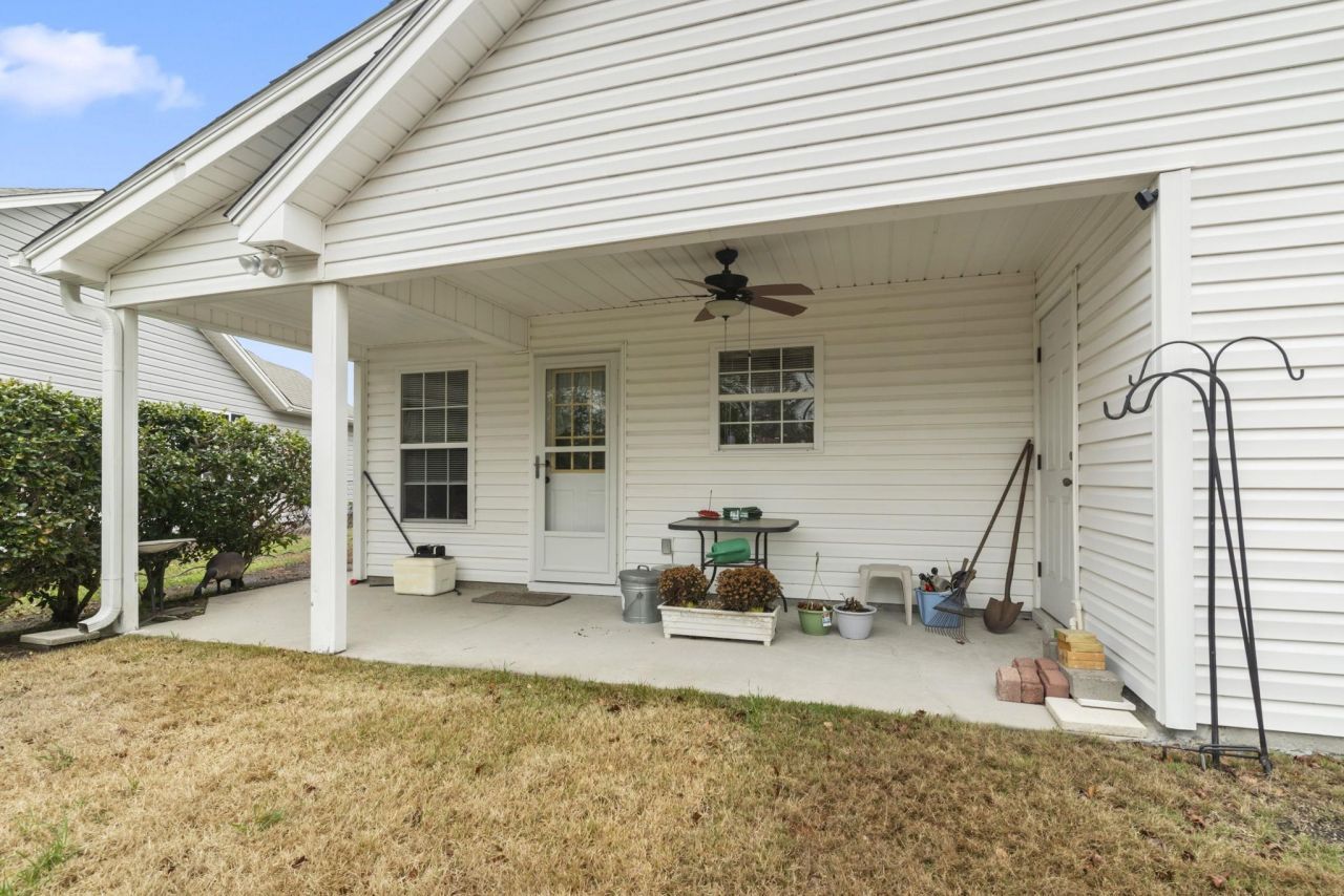 1906 Shell Ct. Photo 16