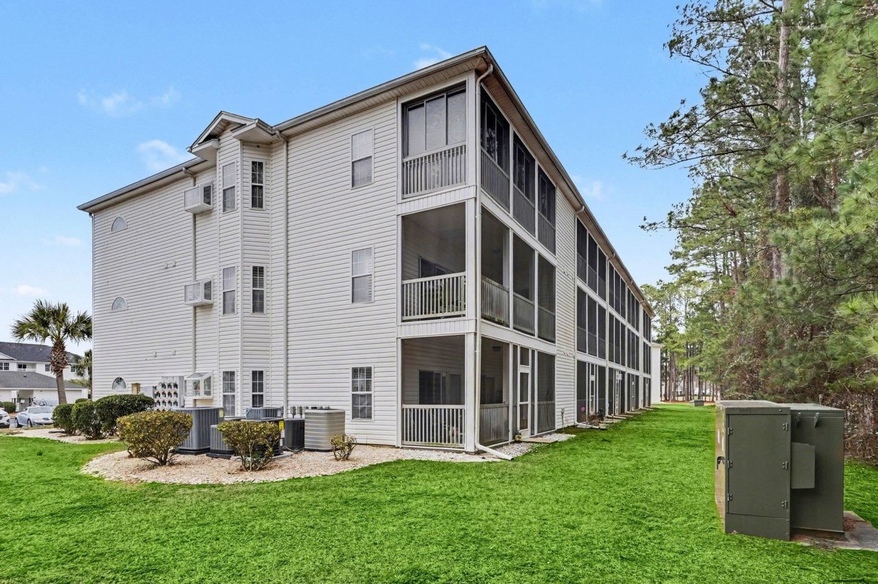 750 Charter Dr.  Photo 26