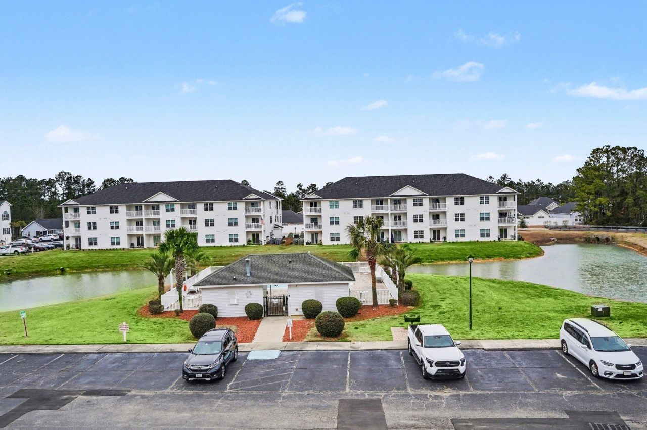 750 Charter Dr.  Photo 27