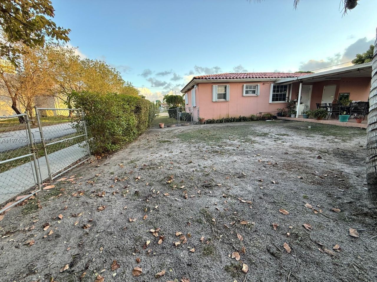 9951 SW 39th Ter, Miami, FL 33165 Photo