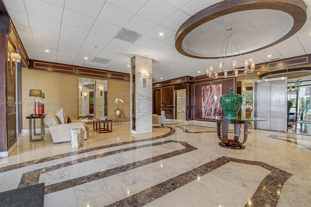 625 Biltmore Way, Unit 102, Coral Gables, FL 33134 Photo