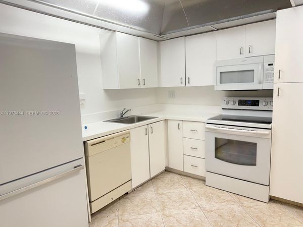 4304 NW 9th Ave , Unit 2-1C, Deerfield Beach, FL 33064