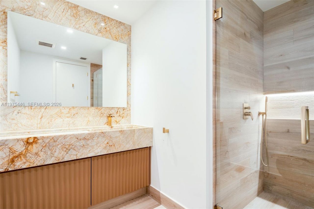 13306 SW 58th Ct , Pinecrest, FL 33156 Photo