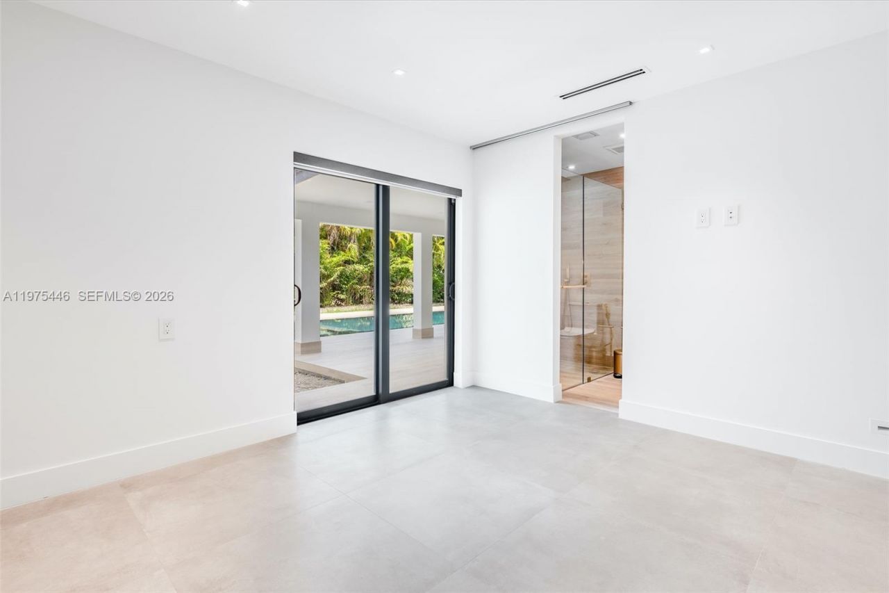 13306 SW 58th Ct , Pinecrest, FL 33156 Photo