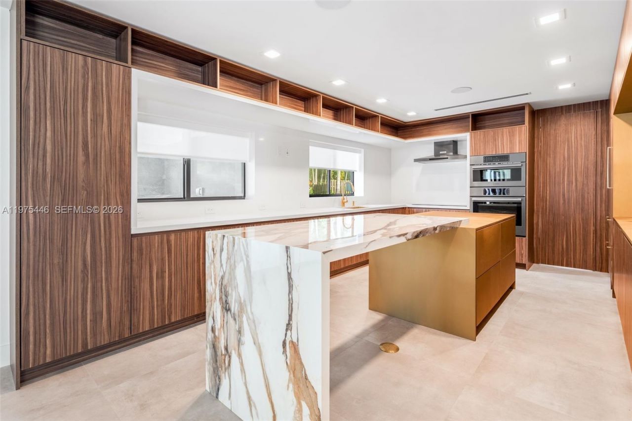 13306 SW 58th Ct , Pinecrest, FL 33156 Photo