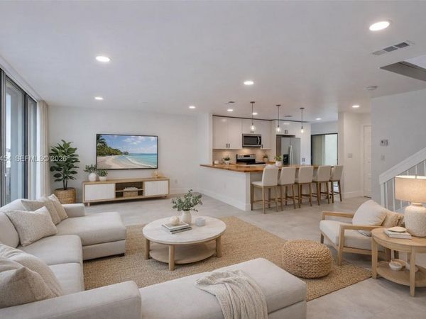 3905 Adra Ave , Unit J-46B, Doral, FL 33178