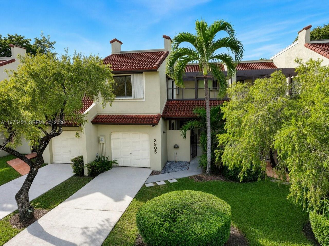 3905 Adra Ave, Unit J-46B, Doral, FL 33178 Photo