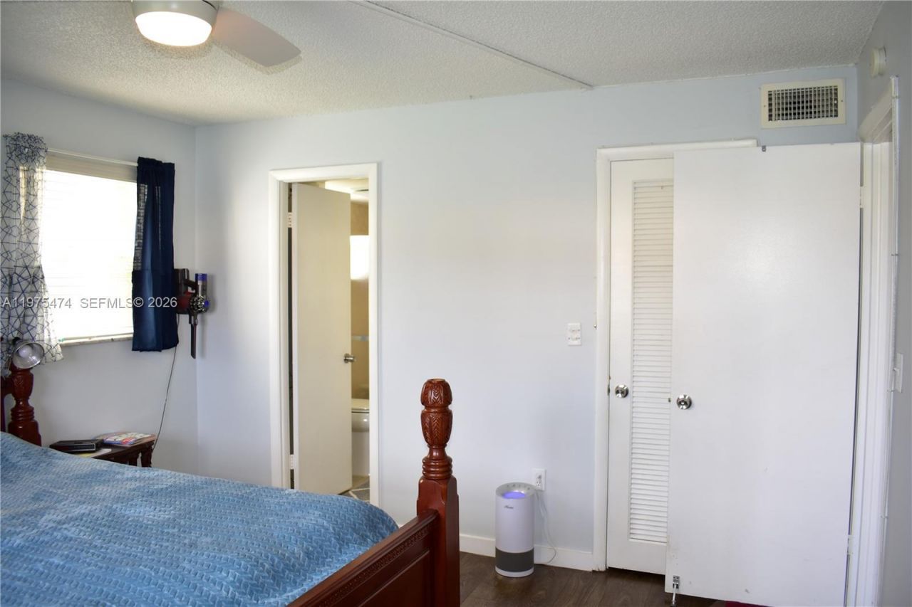 2801 N Pine Island Rd , Unit 112, Sunrise, FL 33322 Photo