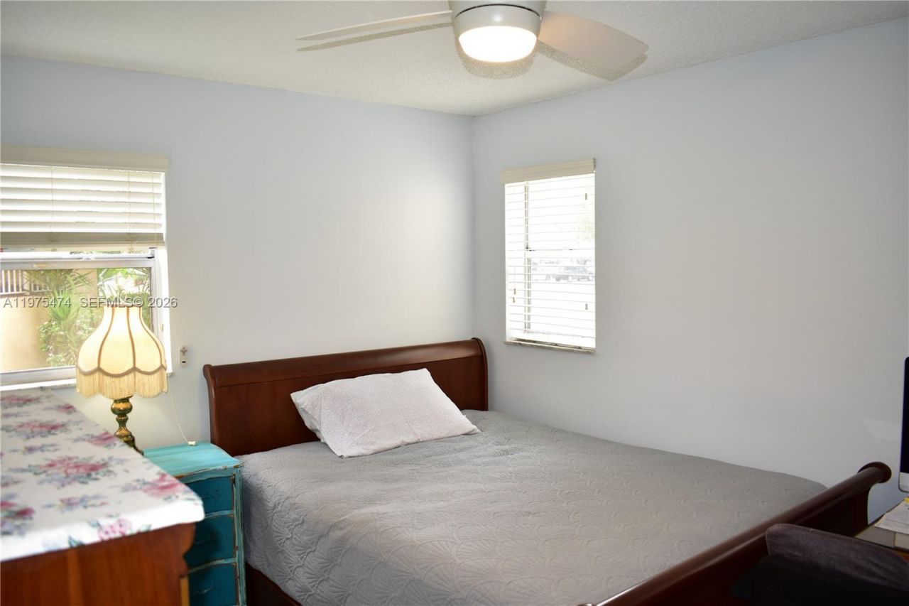 2801 N Pine Island Rd , Unit 112, Sunrise, FL 33322 Photo