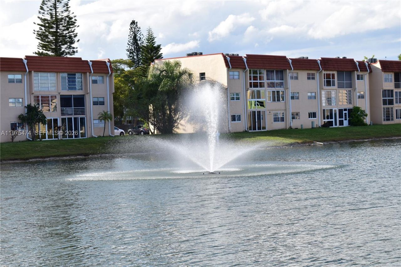 2801 N Pine Island Rd , Unit 112, Sunrise, FL 33322 Photo