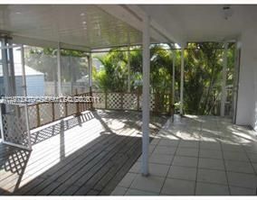 109 SW 1st Ave, Hallandale Beach, FL 33009 Photo