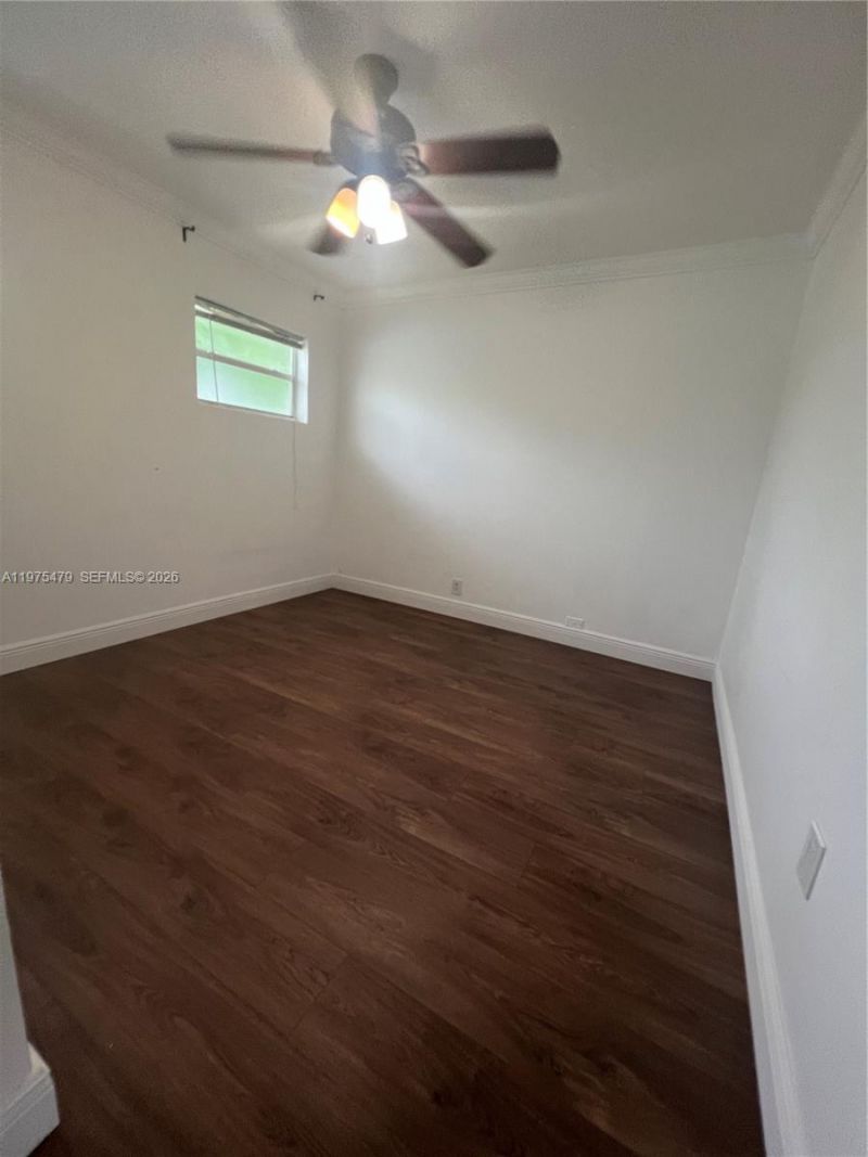 109 SW 1st Ave, Hallandale Beach, FL 33009 Photo