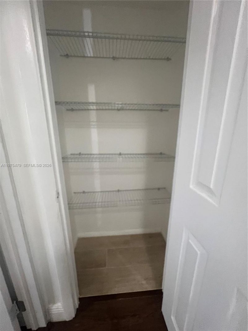 109 SW 1st Ave, Hallandale Beach, FL 33009 Photo