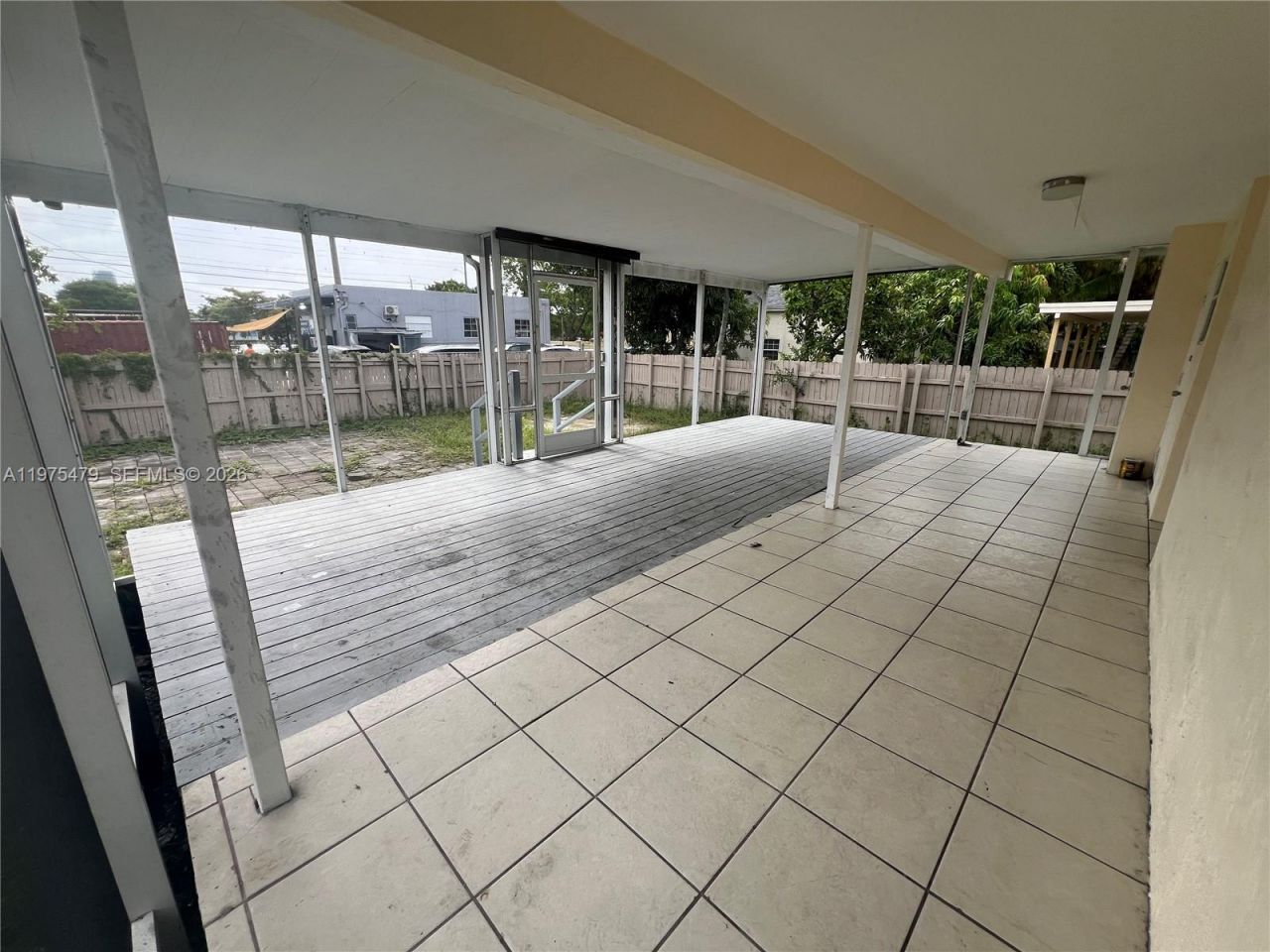 109 SW 1st Ave, Hallandale Beach, FL 33009 Photo