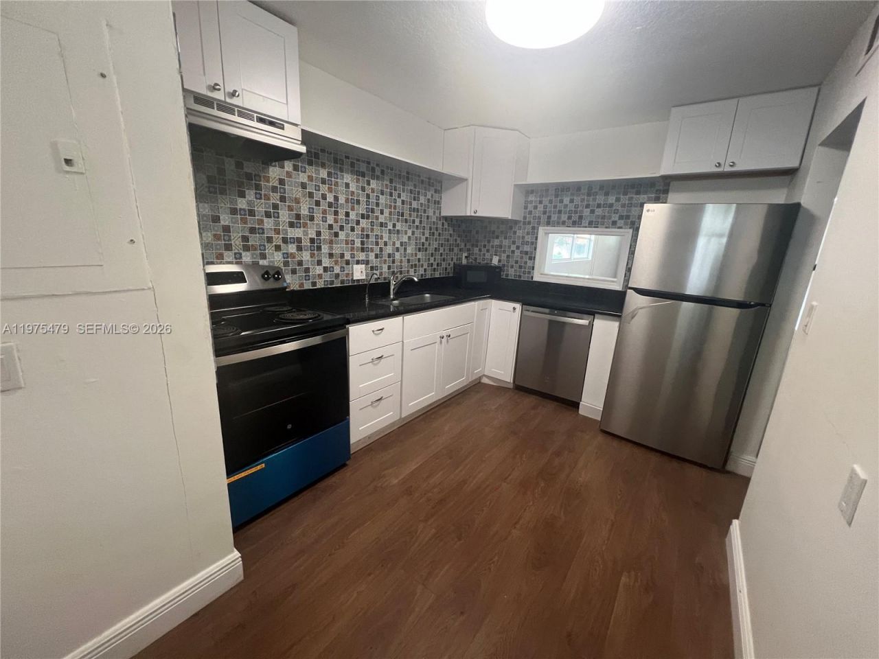 109 SW 1st Ave, Hallandale Beach, FL 33009 Photo