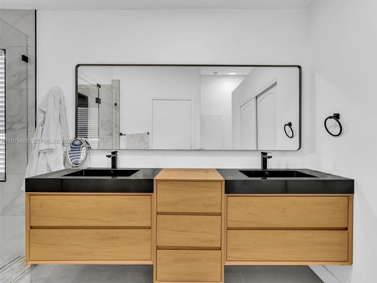 4962 SW 32nd Way , Hollywood, FL 33312 Photo