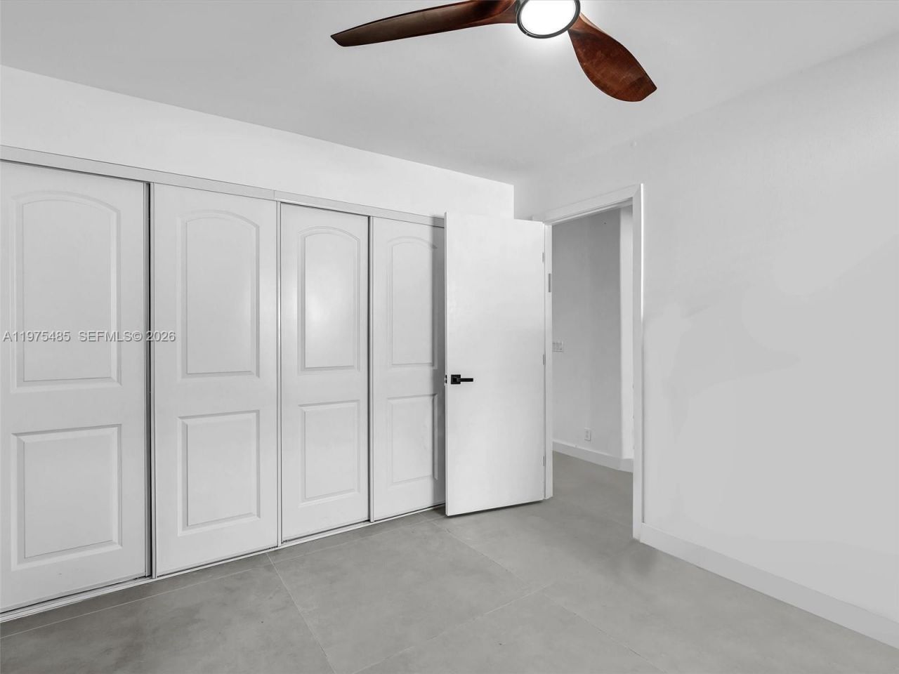 4962 SW 32nd Way , Hollywood, FL 33312 Photo