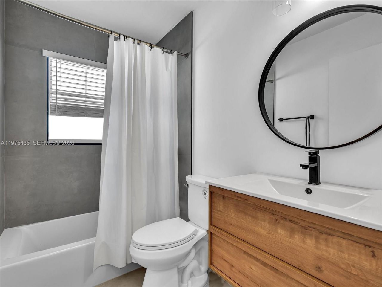 4962 SW 32nd Way , Hollywood, FL 33312 Photo