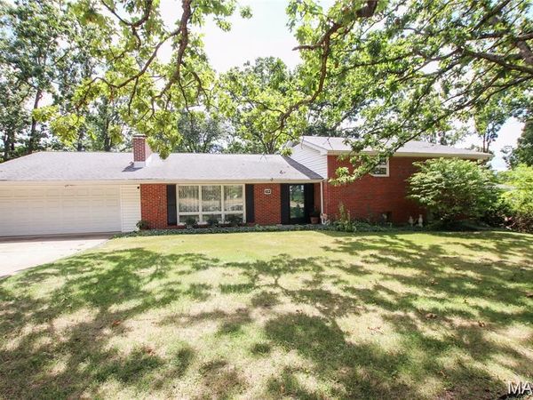 612 Oak Avenue, Cuba, MO 65453