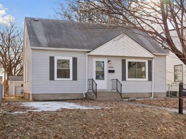 5050 Emerson Avenue N, Minneapolis, MN 55430