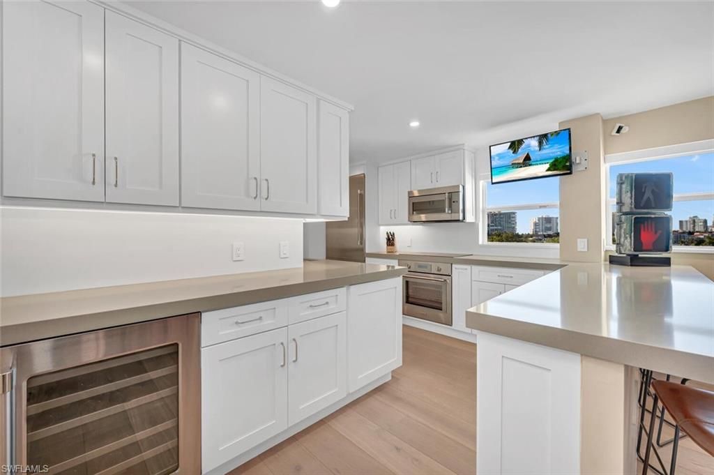 300 Park Shore Dr , Unit PHA6, Naples, FL 34103 Photo