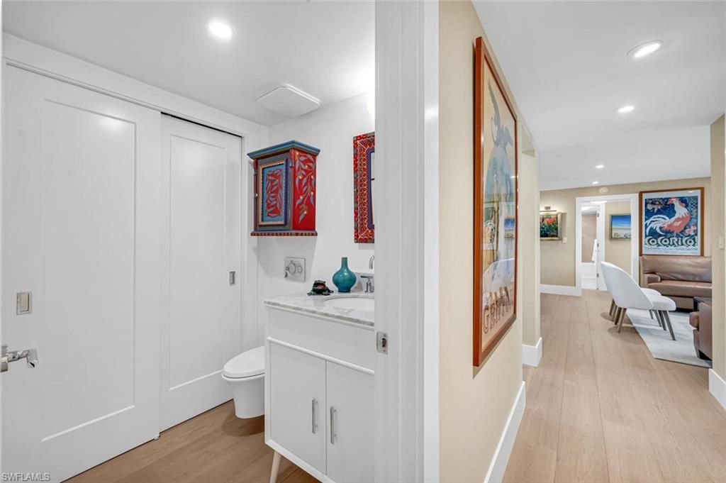 300 Park Shore Dr , Unit PHA6, Naples, FL 34103 Photo